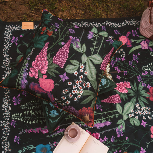 Flourish Clover Cushion