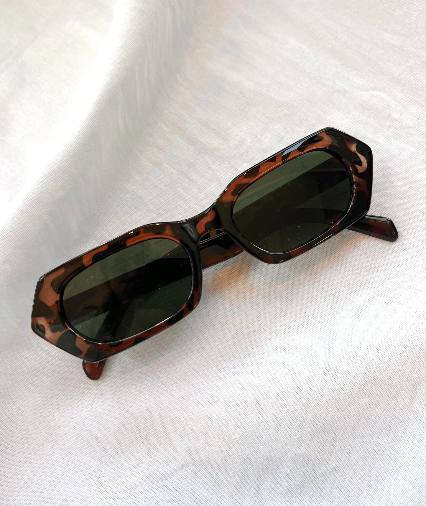 Late Checkout Sunnies - Leopard