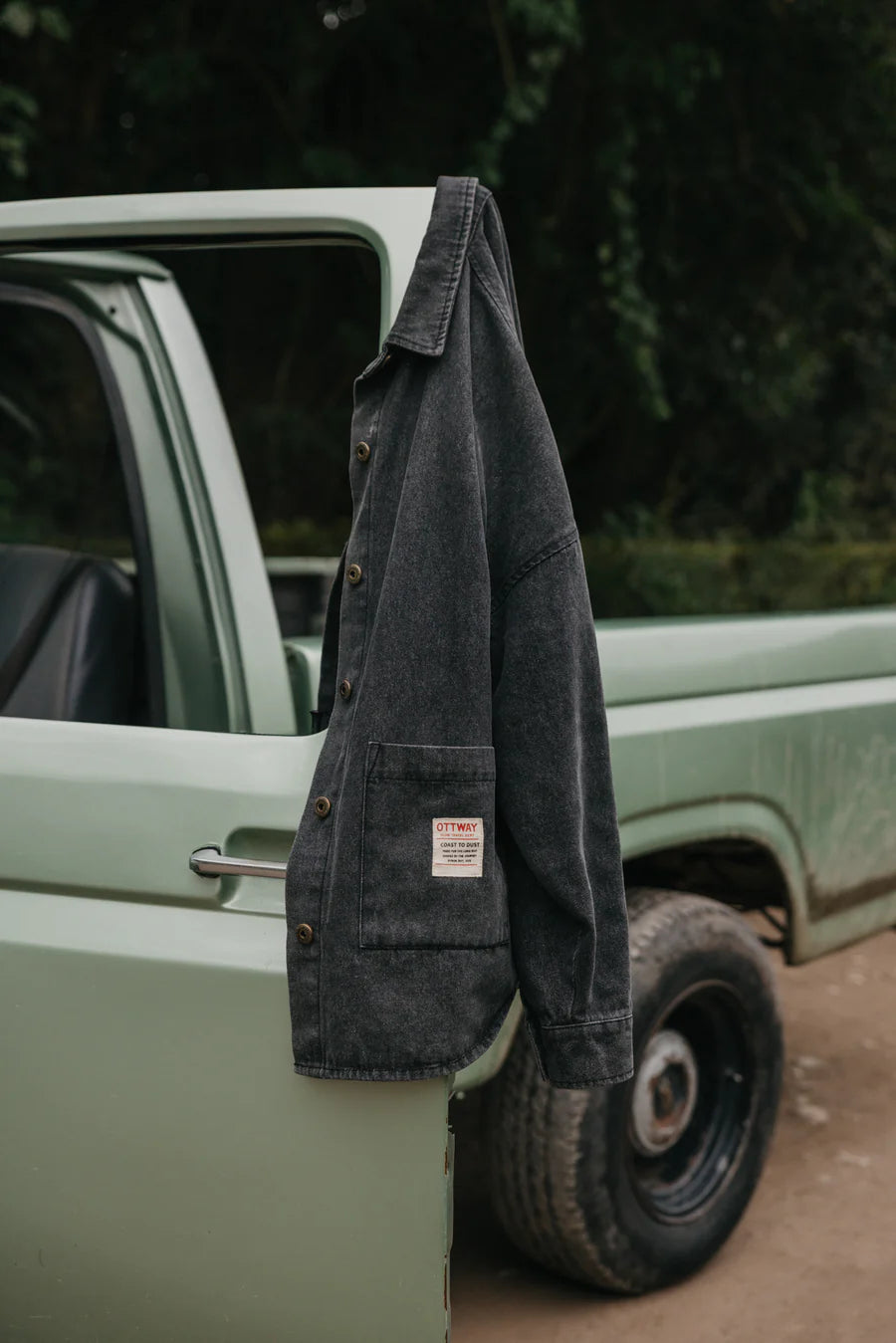 Carter Light Denim Jacket | Washed Black