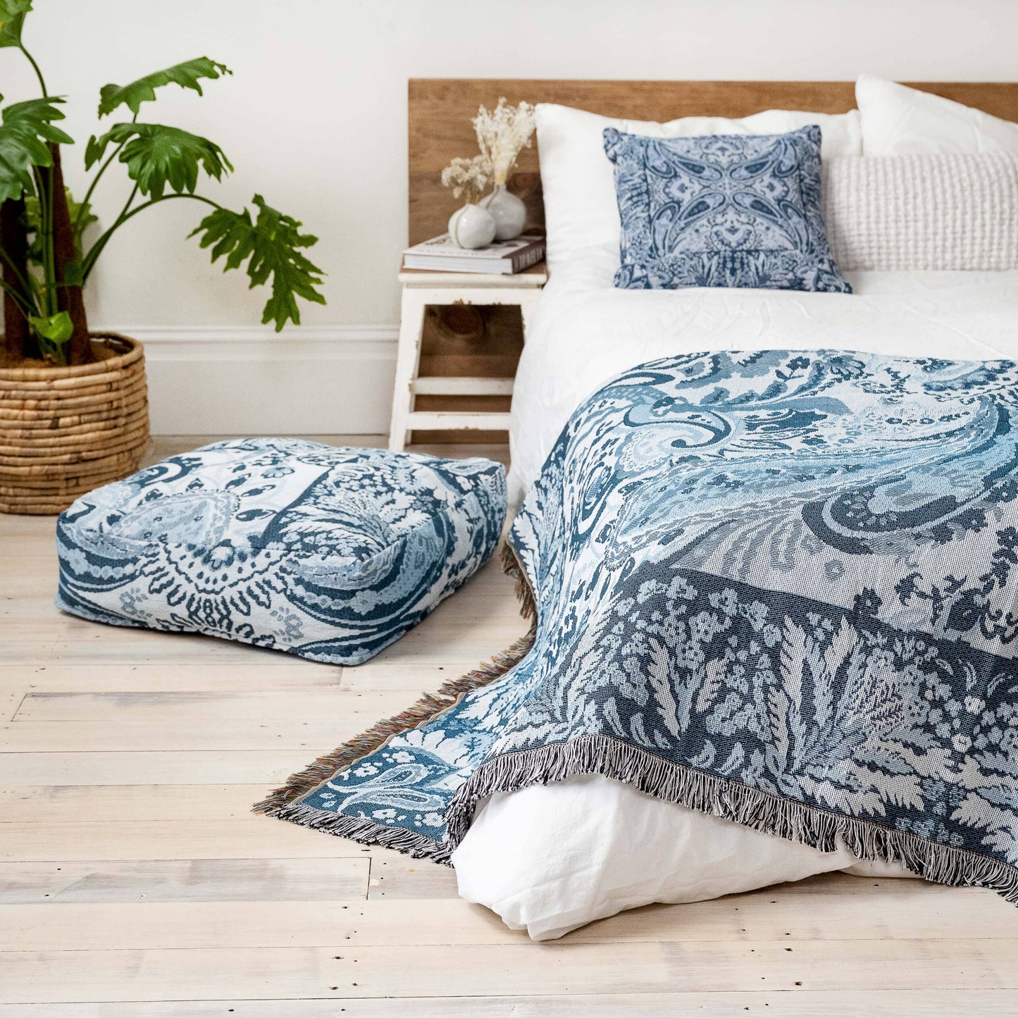 'Yesterday' Woven Scatter Cushion Cover: 45cm x 45cm