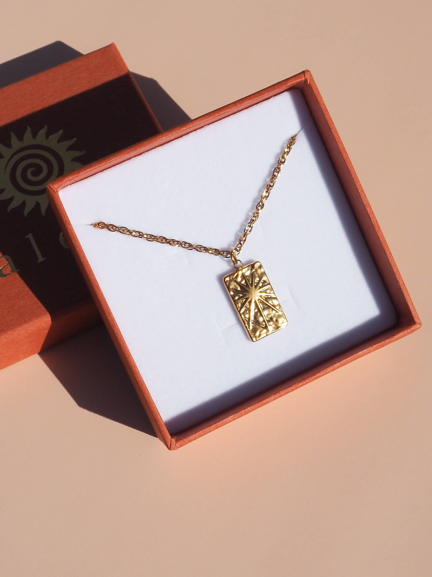 18K Gold Pressed Star Pendant Necklace