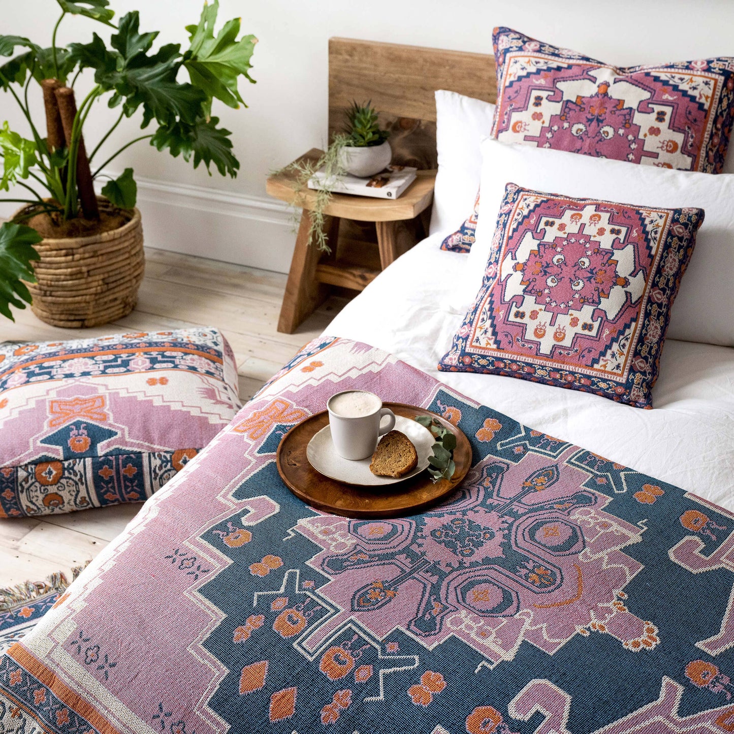 'Strawberry Fields' Woven Scatter Cushion Cover