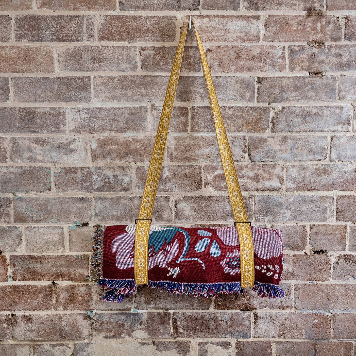 'Magical Mystery' Woven Picnic Rug/Throw: Regular 130x160cm