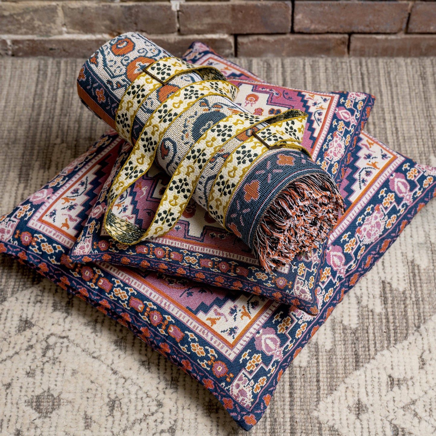 'Strawberry Fields' Woven Scatter Cushion Cover