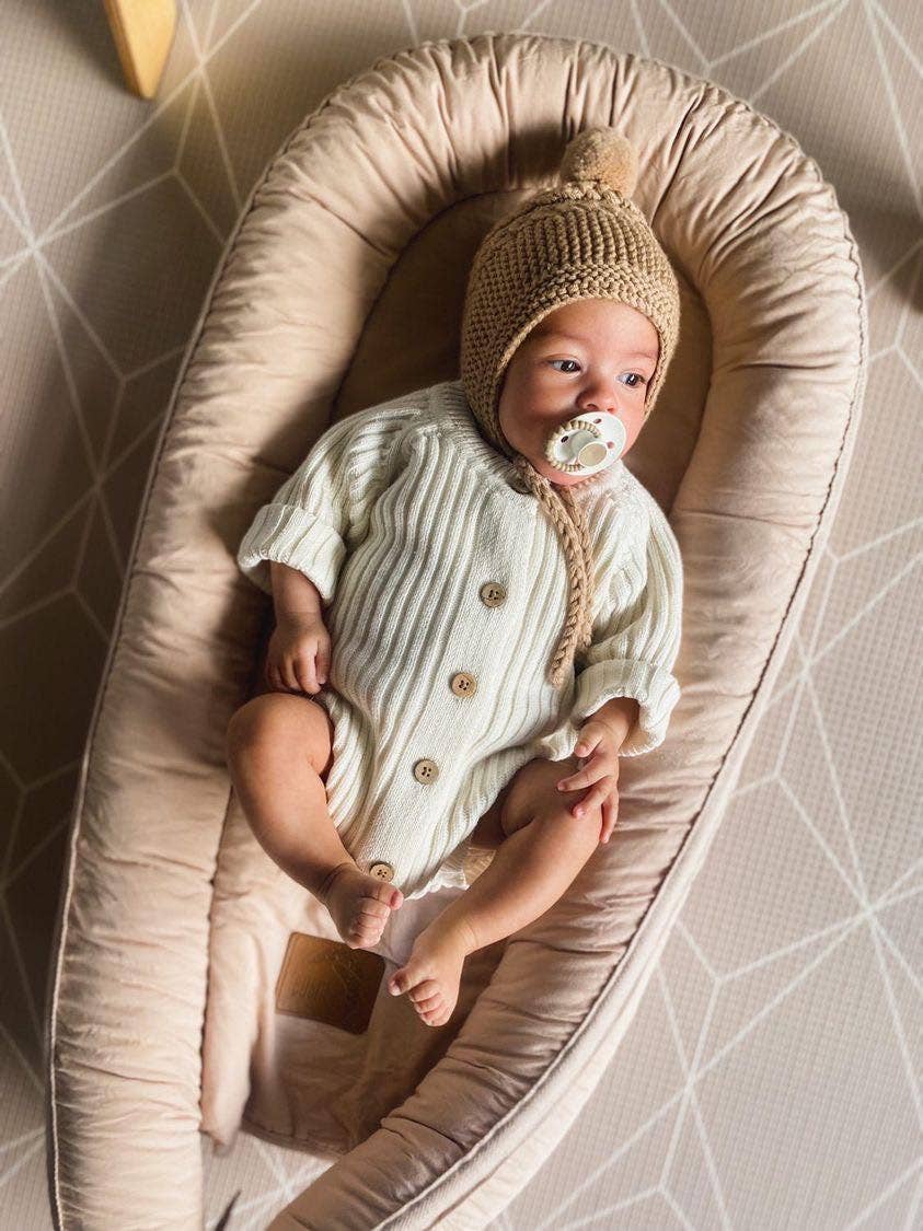 CMC 'Bubble' Dummies Oatmeal + Almond