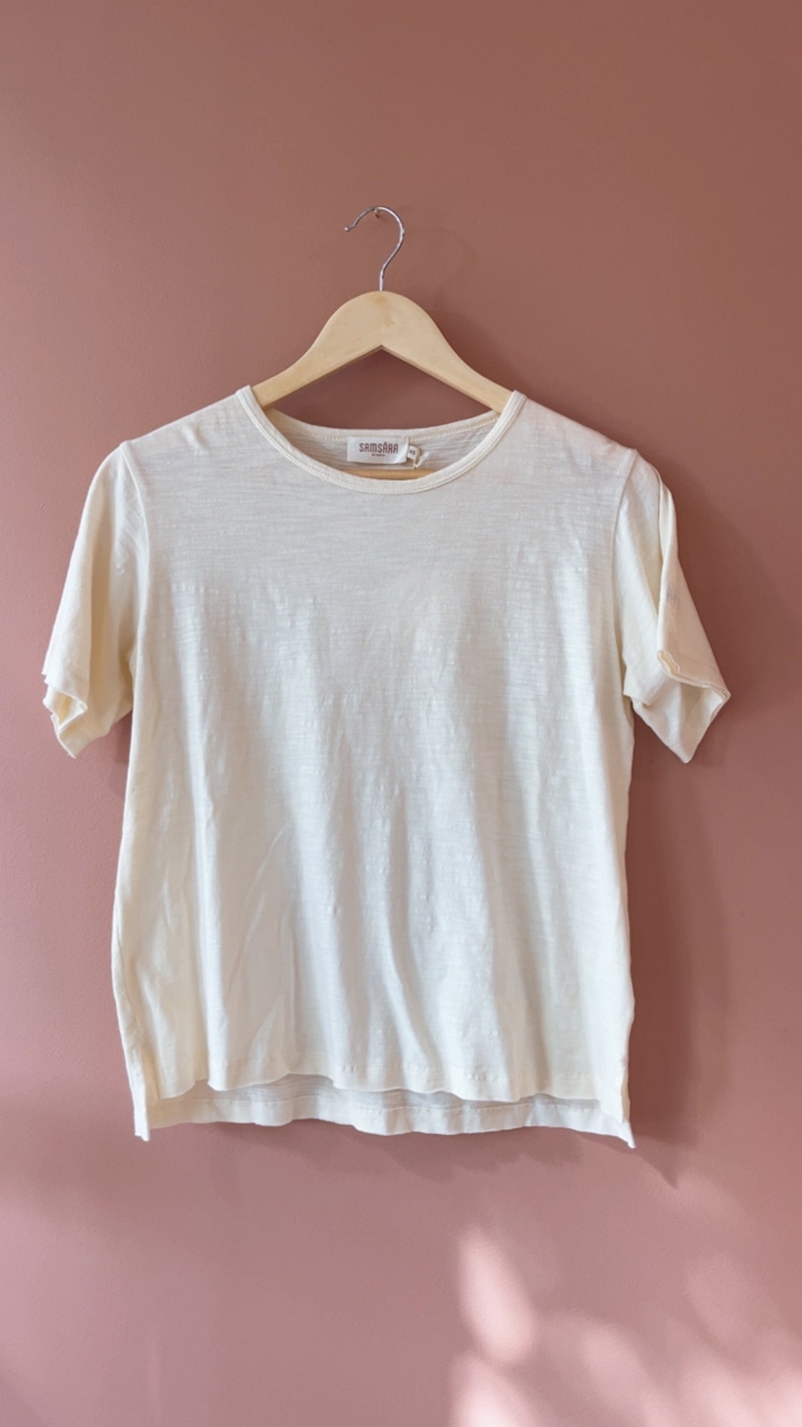 Ann Tee  | Vintage Cream