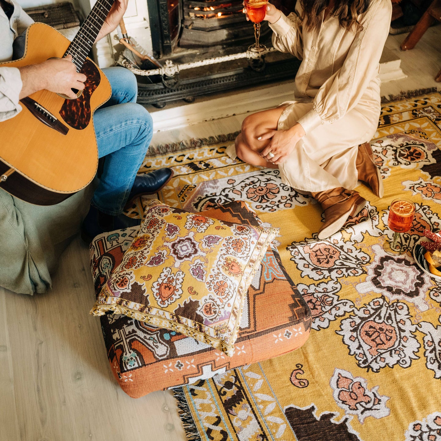 'Here Comes The Sun' Woven Picnic Rug/Throw: Regular 130x160cm