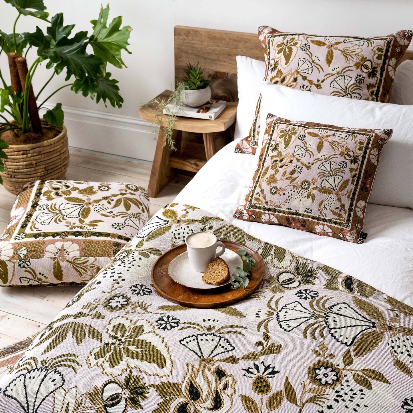 'Eleanor Rigby' Woven Scatter Cushion Cover