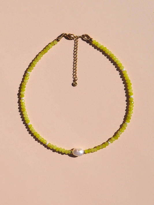Freshwater Pearl with Lime Gemstone Beaded Necklace: (Silver) Stainless Steel