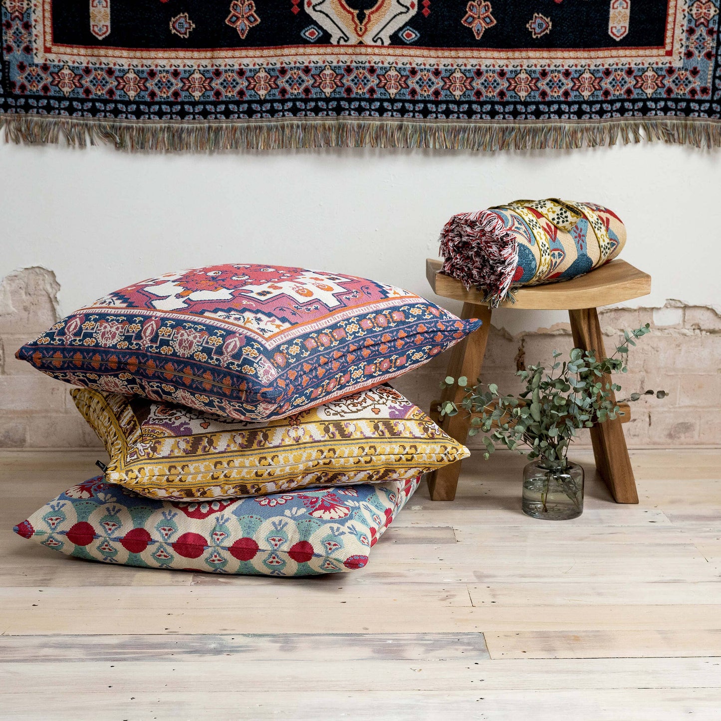 'Strawberry Fields' Woven Scatter Cushion Cover