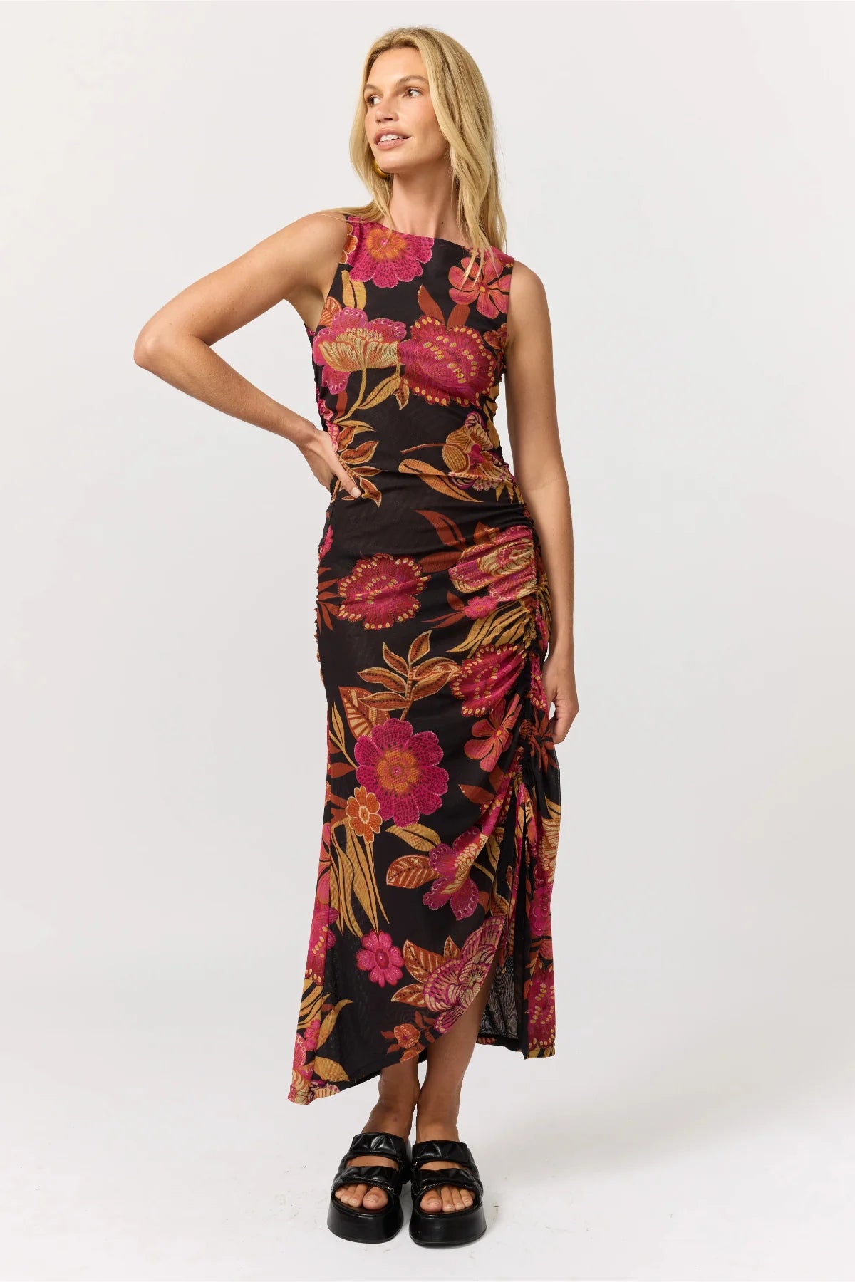 November - Tullah Midi Dress