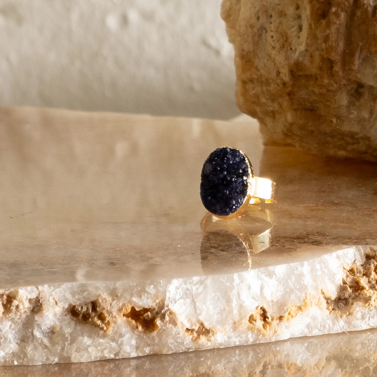 CALIDA STONE ADJUSTABLE RING