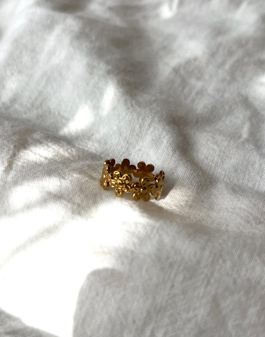 Meadow Ring