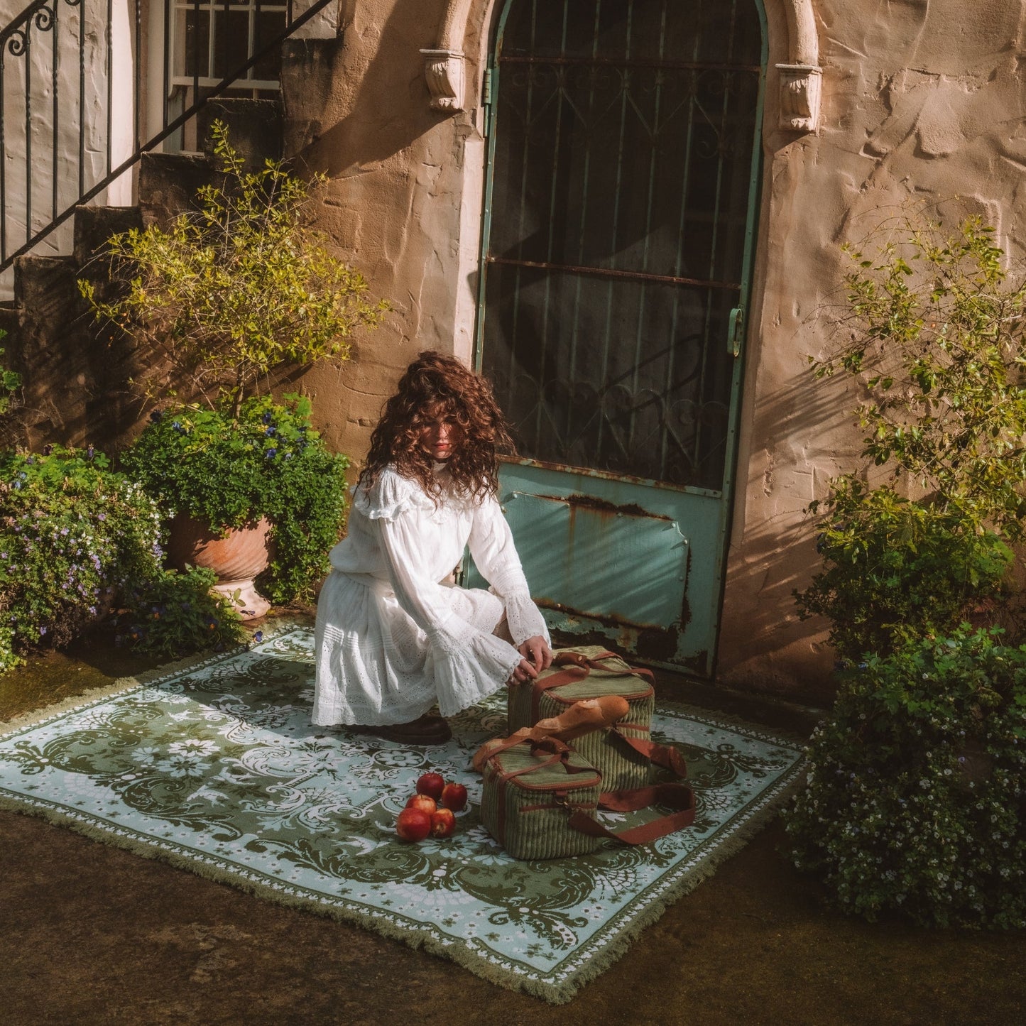 Ornate Floral Throw - Fern