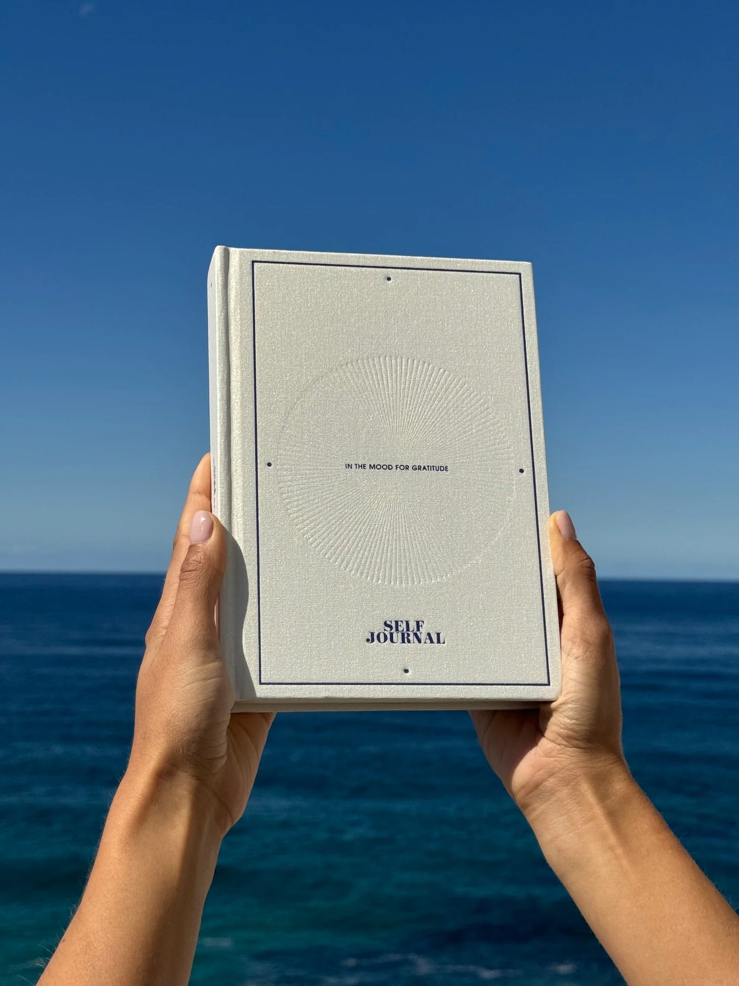 Selfdom Gratitude Journal - White