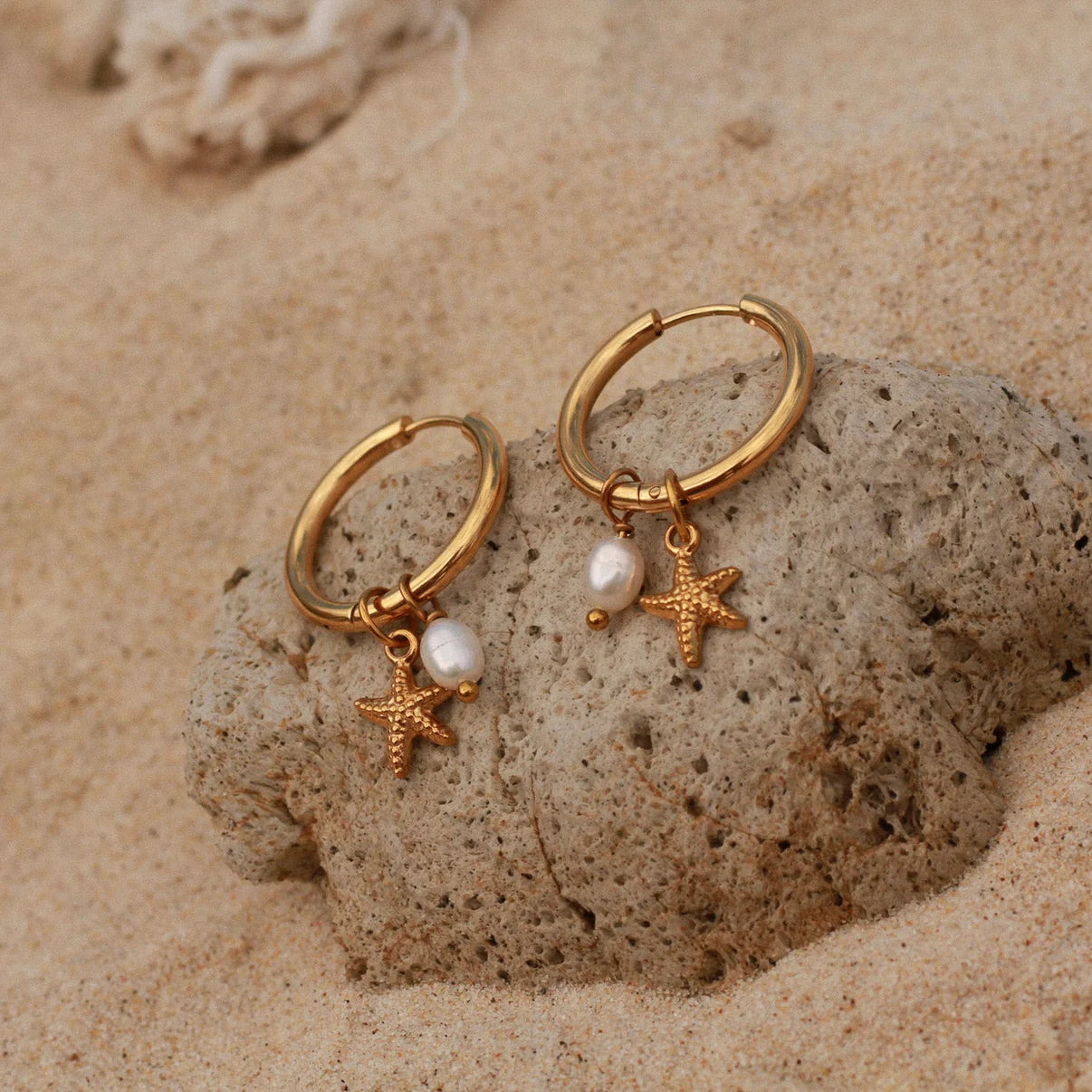 Starfish Earrings - Natural Pearl