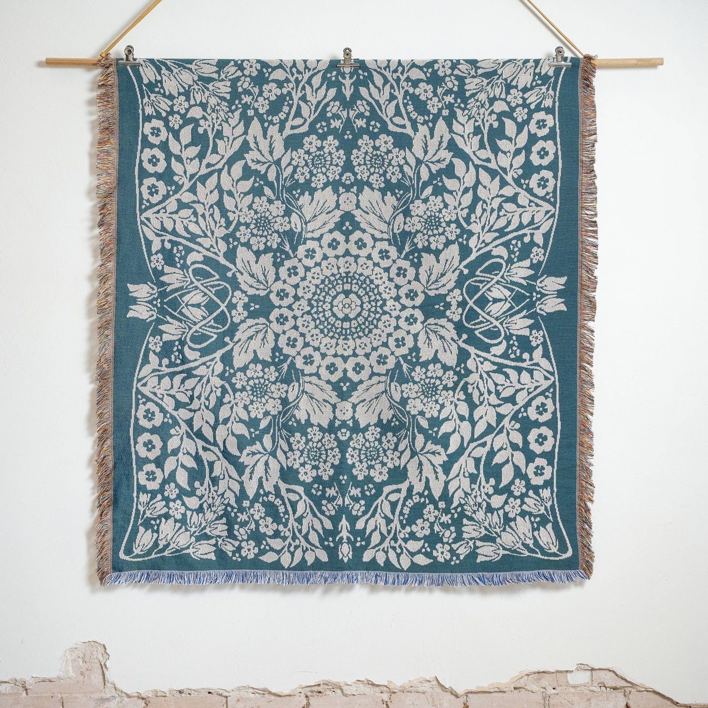 'Across the Universe' Woven Picnic Rug/Throw