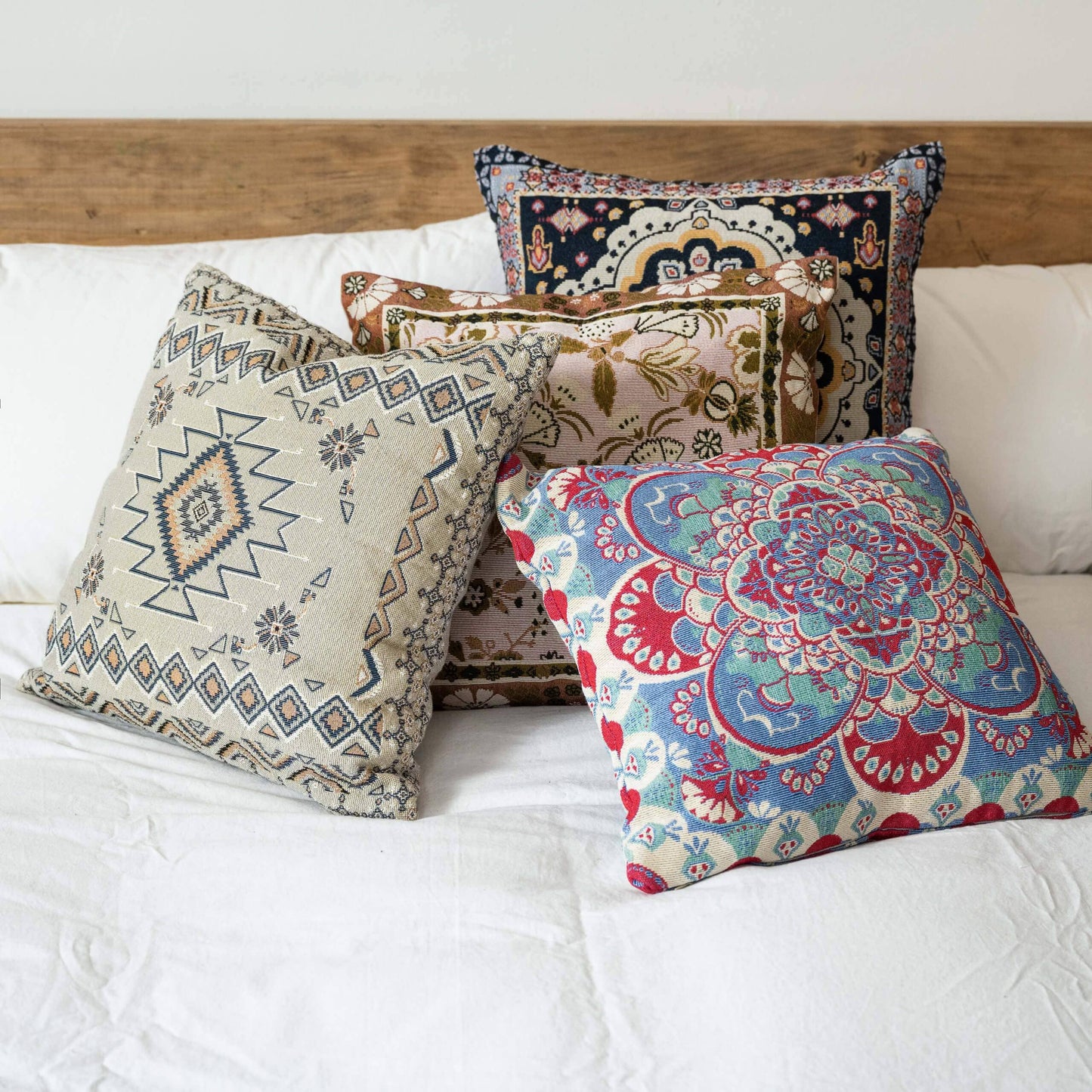 'Hey Jude' Woven Scatter Cushion Cover: 65cm x 65cm