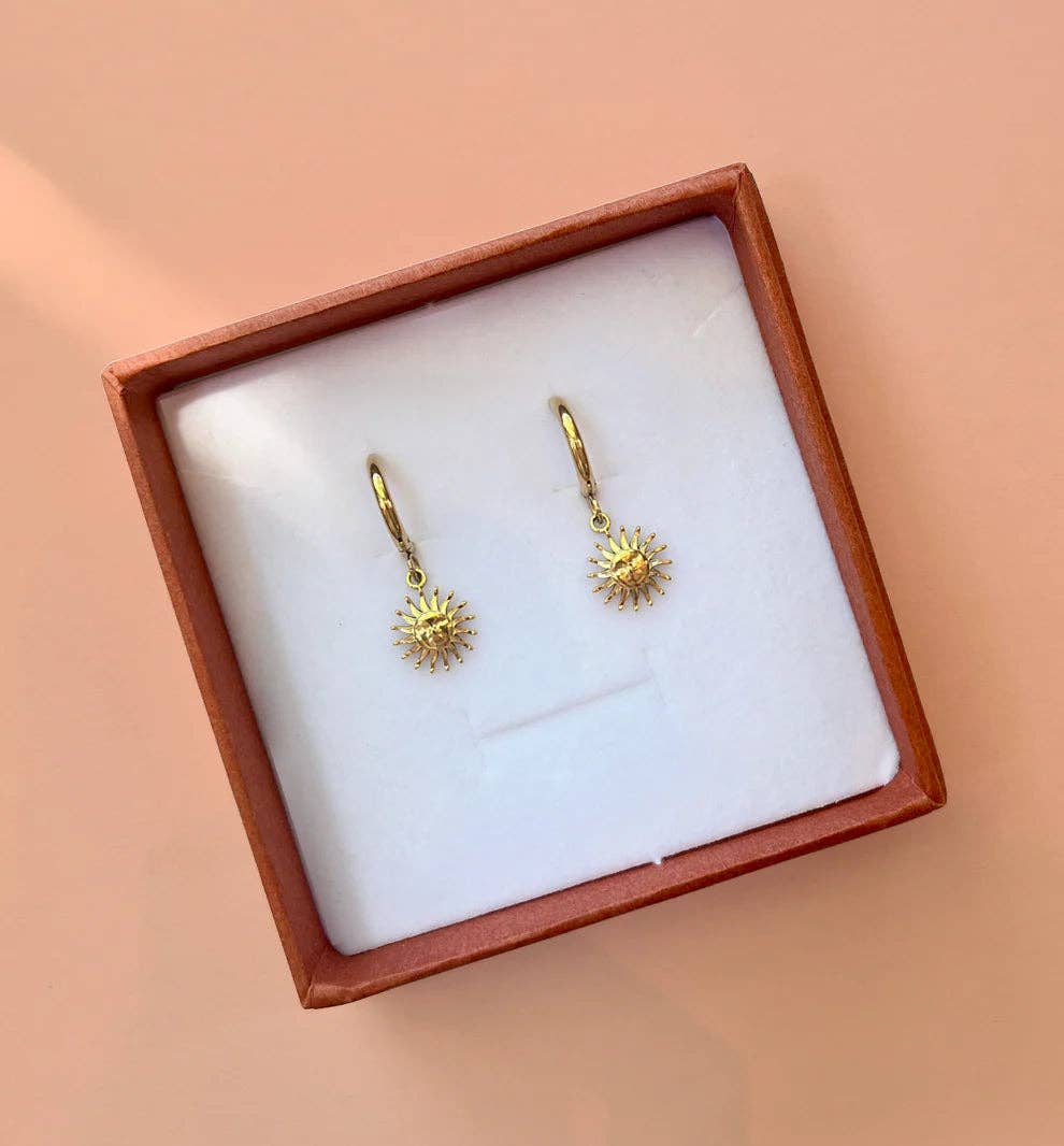 Mini Sun Earrings