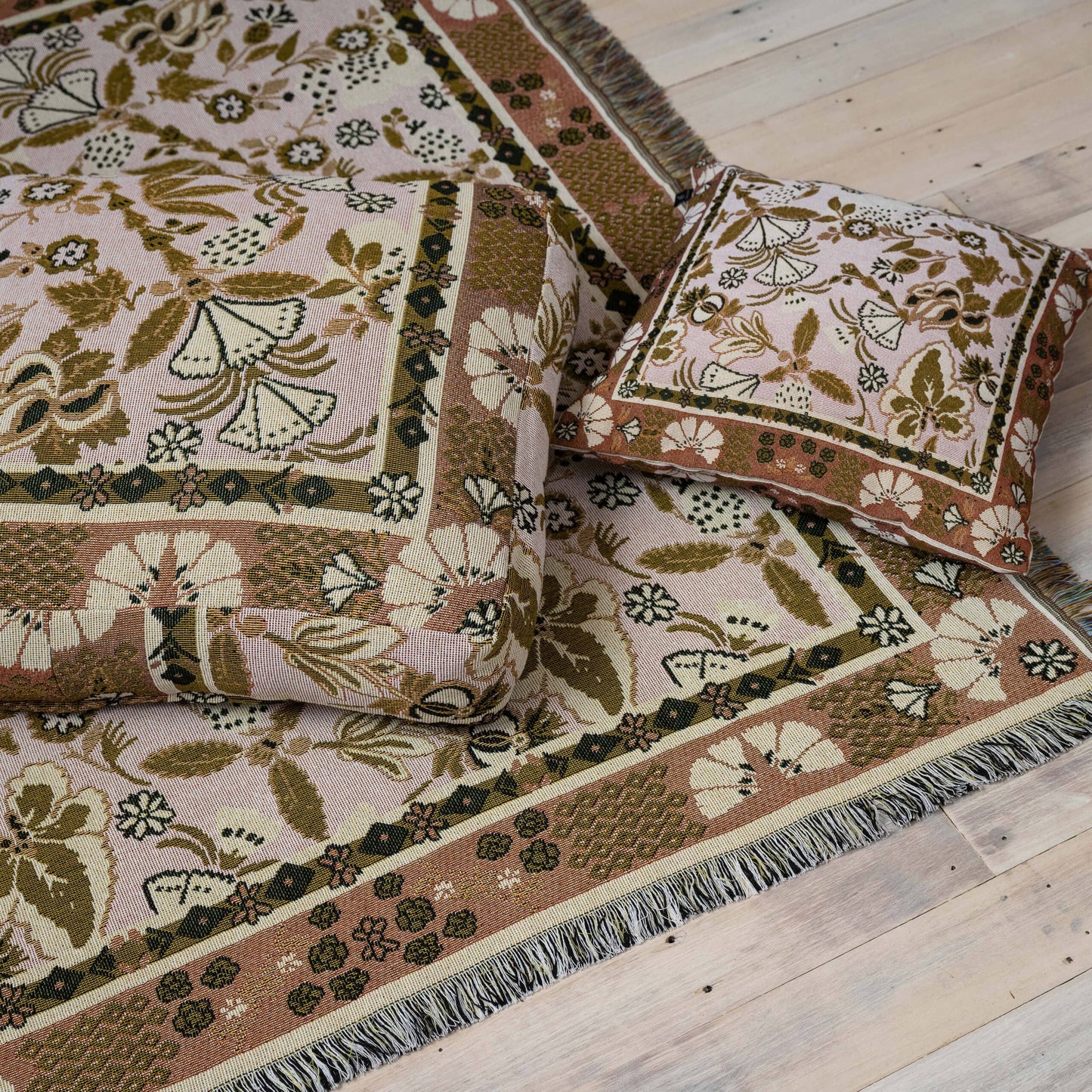 'Eleanor Rigby' Woven Scatter Cushion Cover