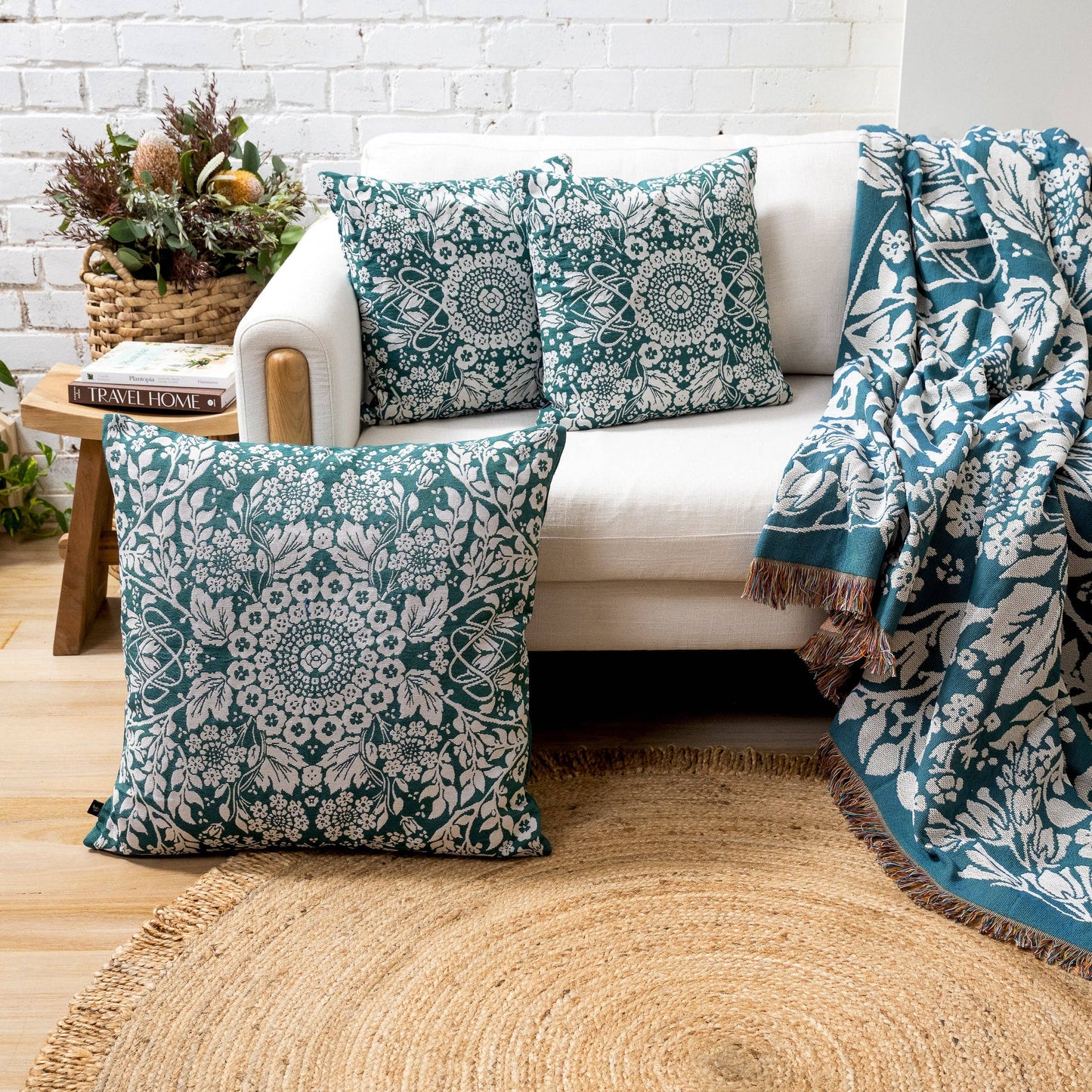 'Across the Universe' Woven Picnic Rug/Throw
